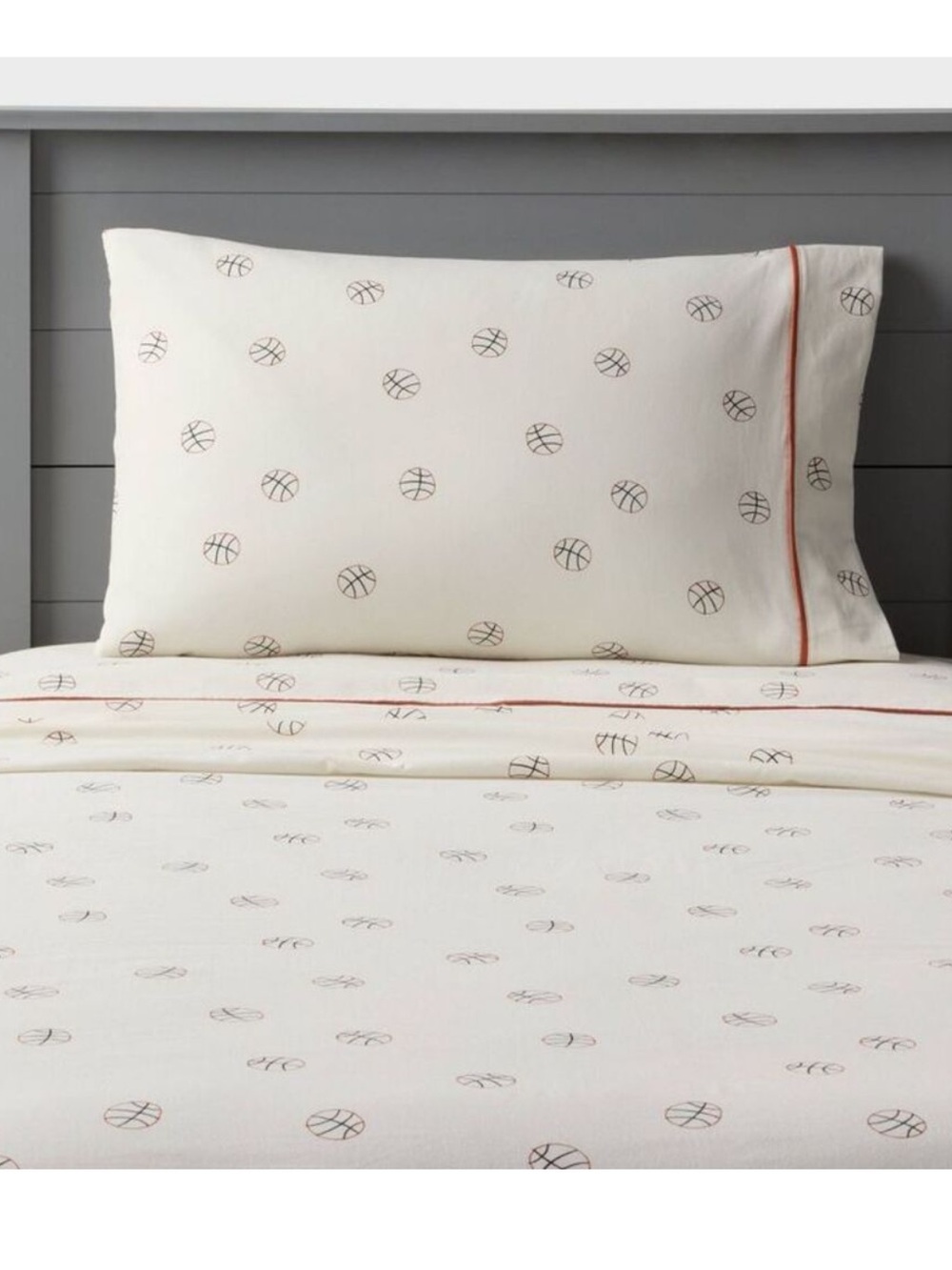 Pillowfort - Queen Basketball Kids' Cotton Sheet Set - NEW